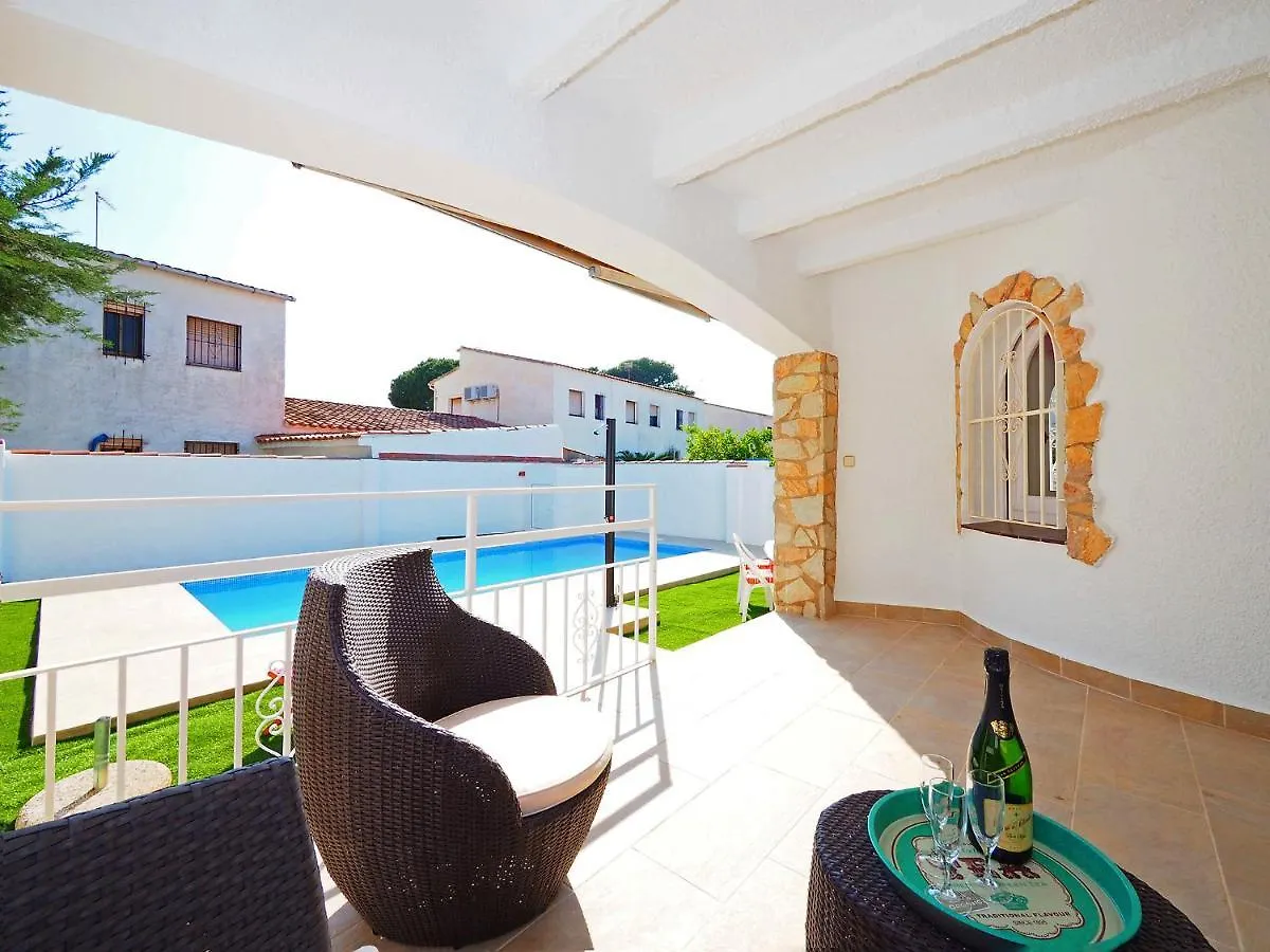 Holiday Home Alberes By Interhome Empuriabrava Spagna