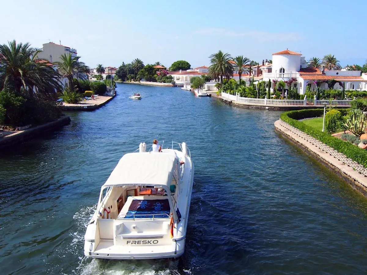 Holiday Home Alberes By Interhome Empuriabrava Spagna