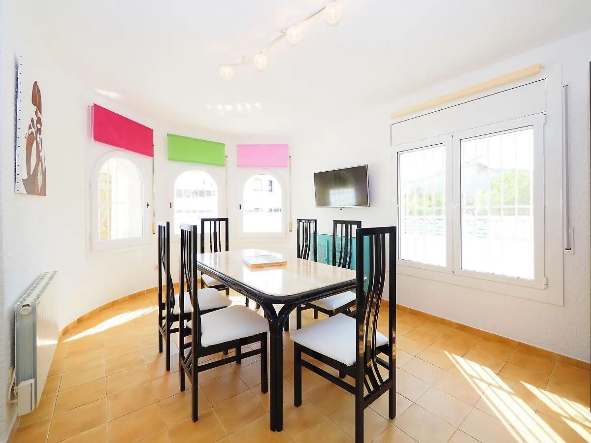 Holiday Home Alberes By Interhome Эмпуриабрава